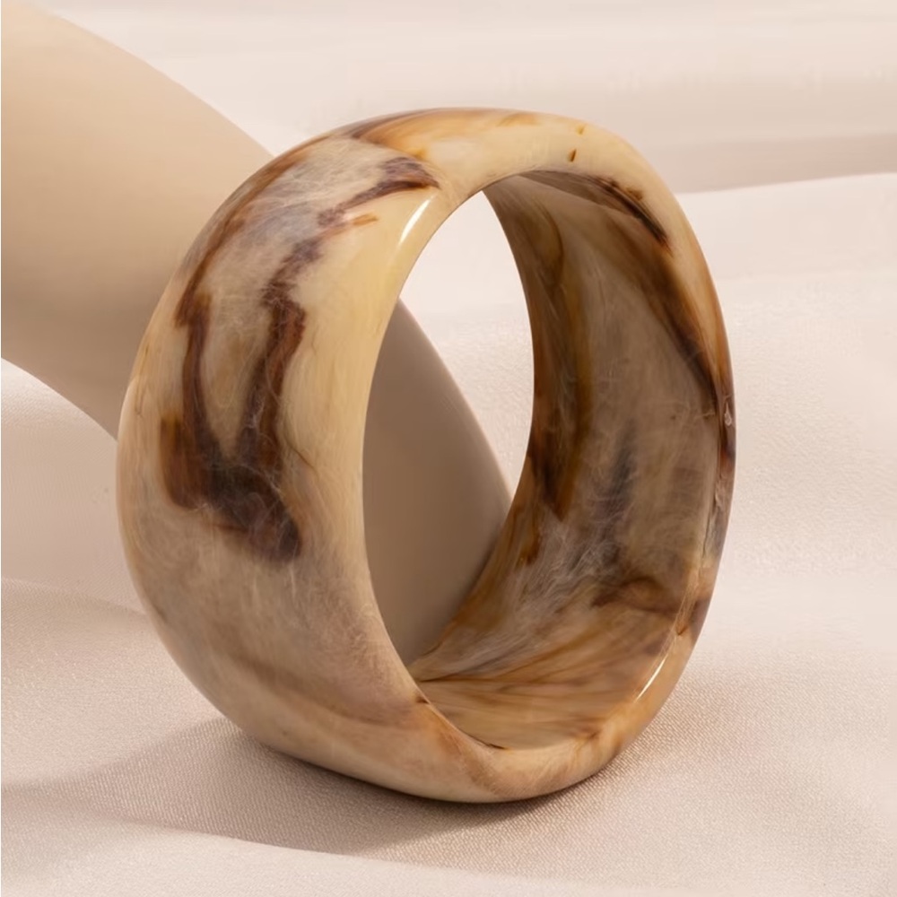 Boho Marbled Gradient Statement Cuff | Trendy Chunky Jewelry